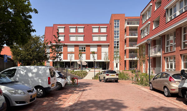 Inpassing woonzorggebouw Carolus - Hilverzorg in Hilversum