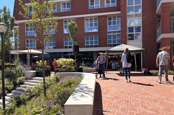 Inpassing woonzorggebouw Carolus - Hilverzorg in Hilversum